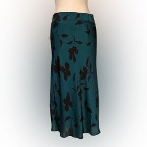 NWT TAMARA H. Maxi Skirt, Lined, Green with Black Leaves, Size Medium